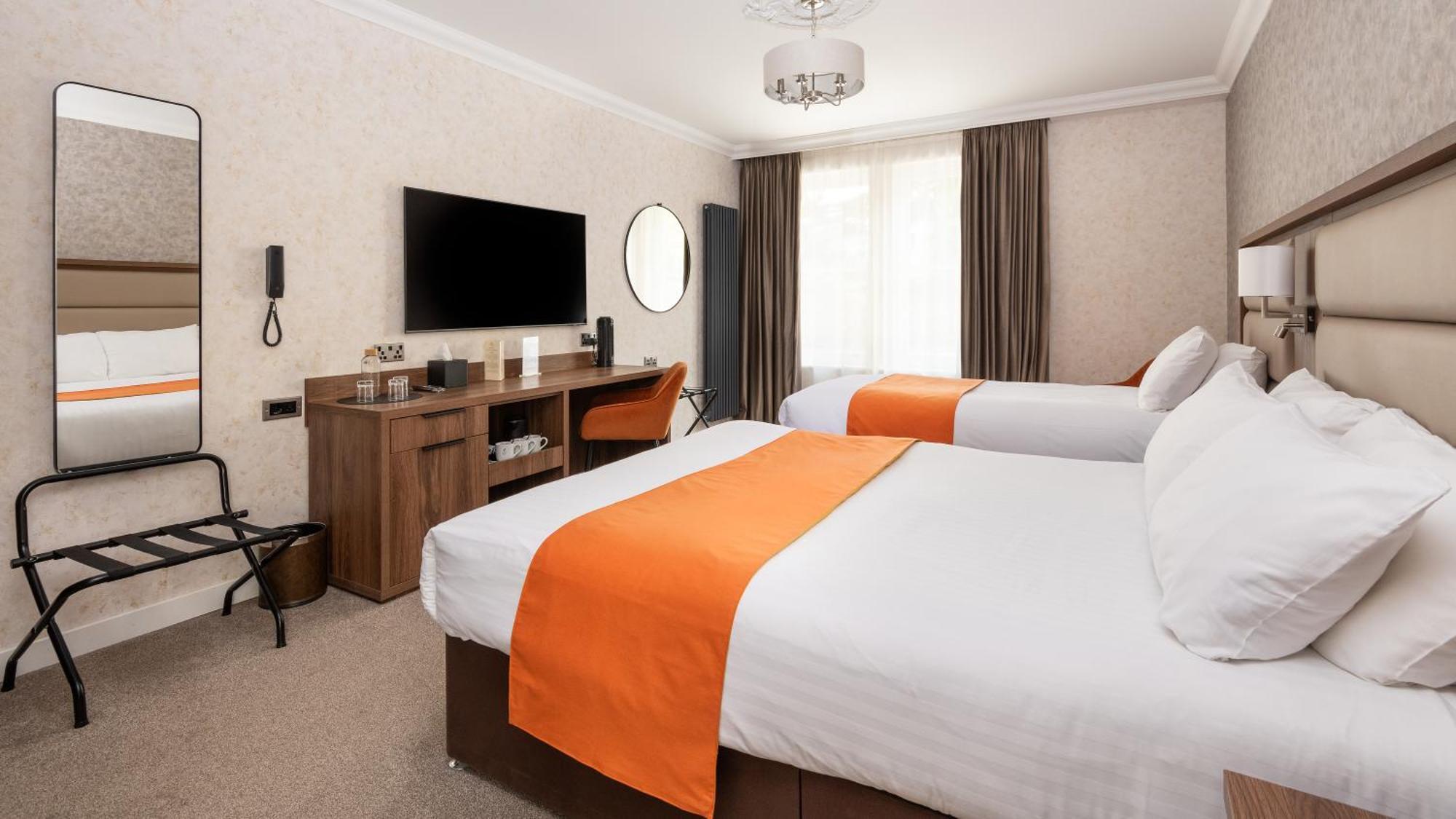 Westlands Of Pitlochry Bed & Breakfast Екстериор снимка
