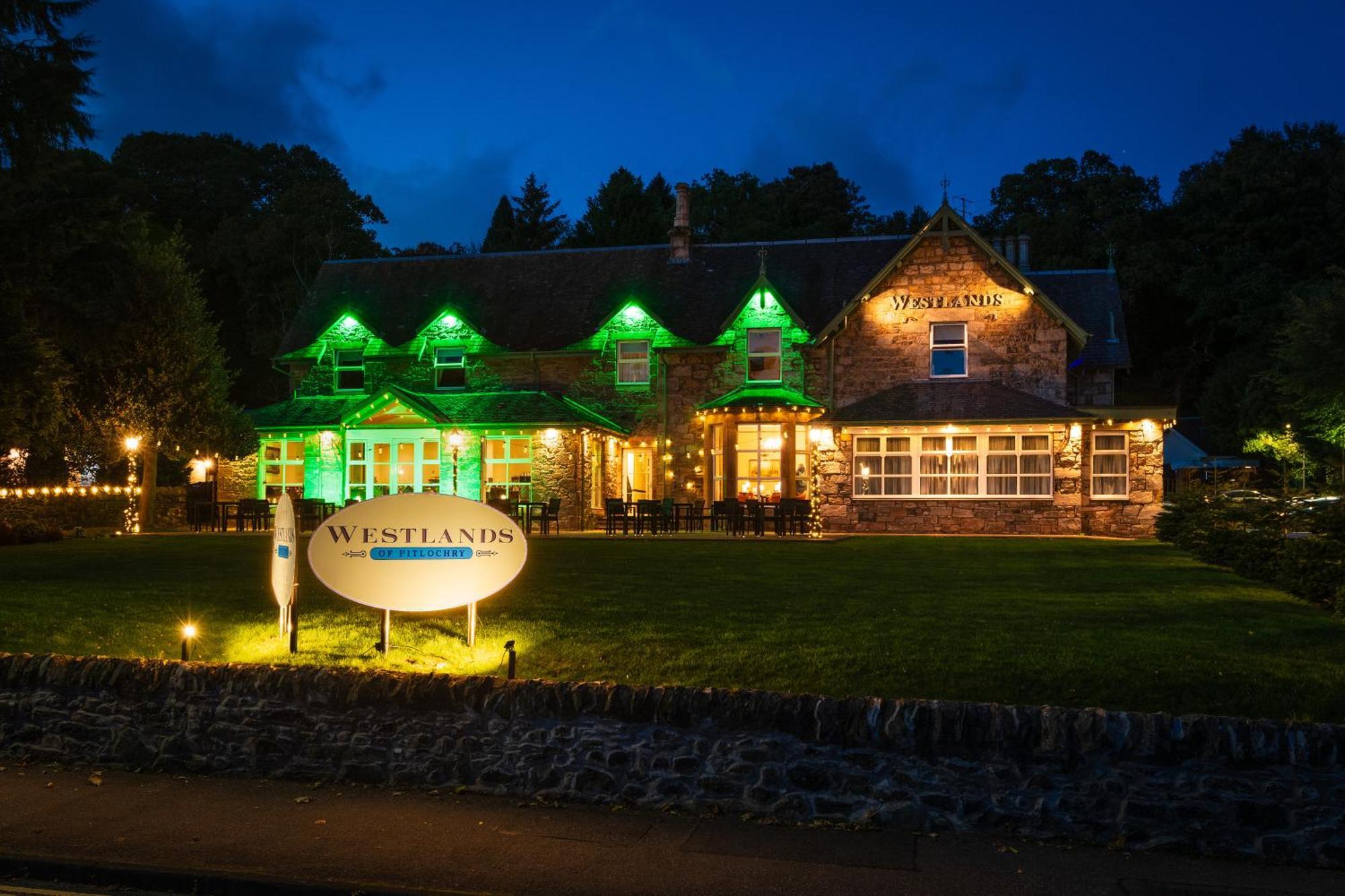 Westlands Of Pitlochry Bed & Breakfast Екстериор снимка